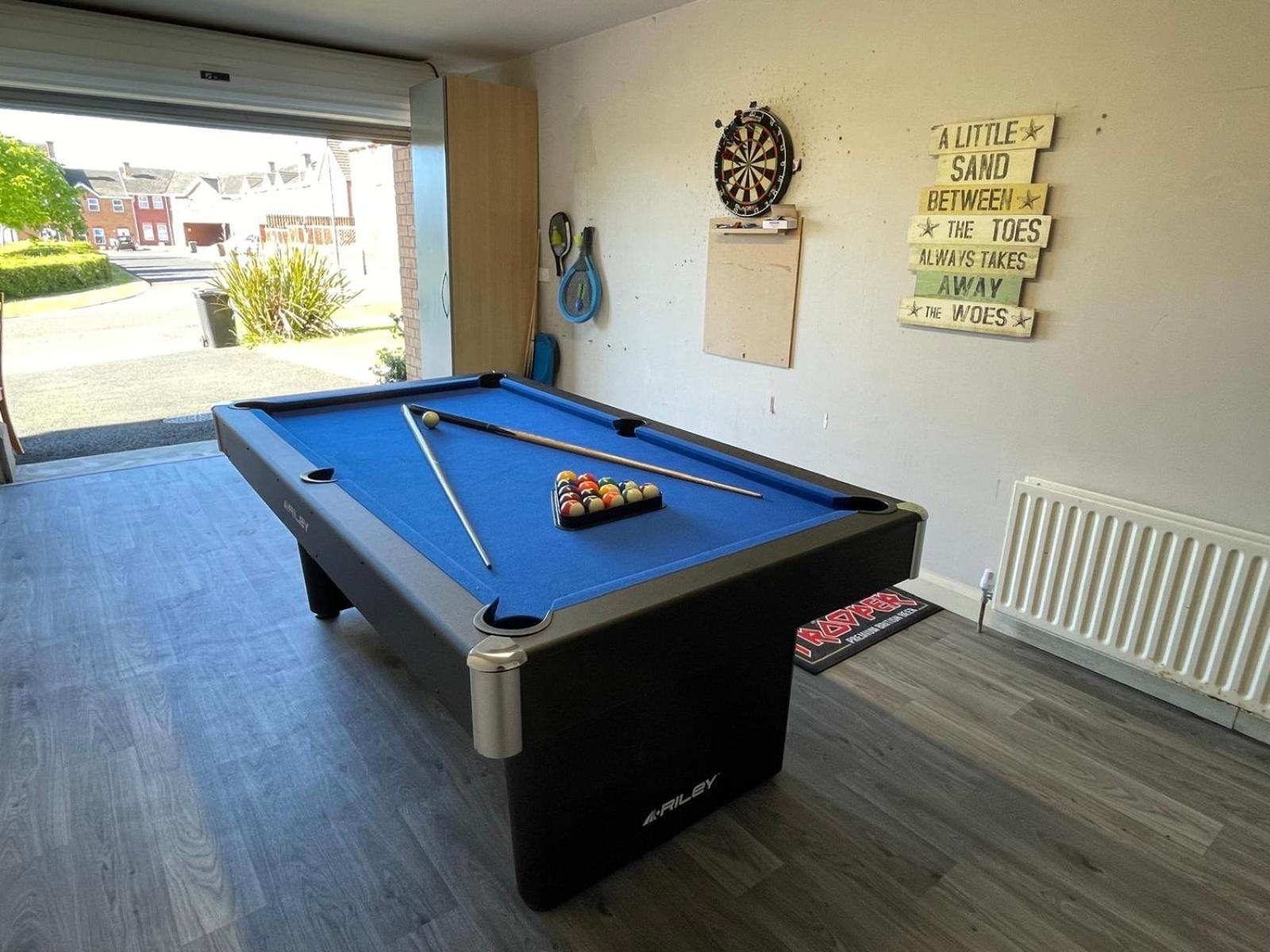 Luxury Portrush Holiday Homes - The Green, Portrush Sleeps 12 - 5 Bedrooms Ngoại thất bức ảnh